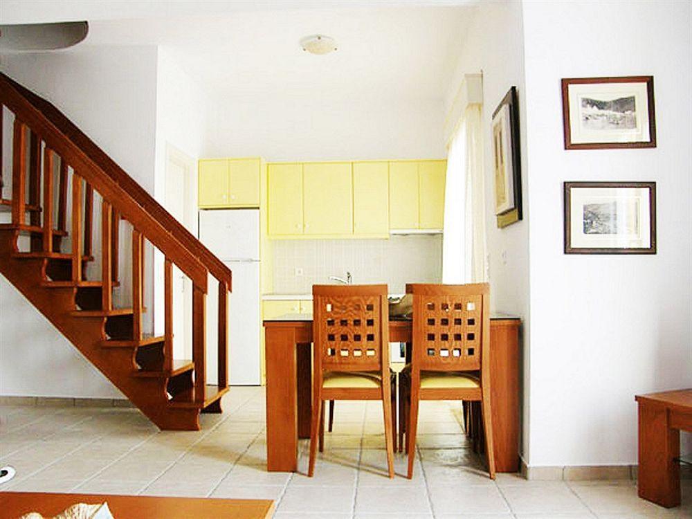 Mouras Resort Livadi  Екстериор снимка
