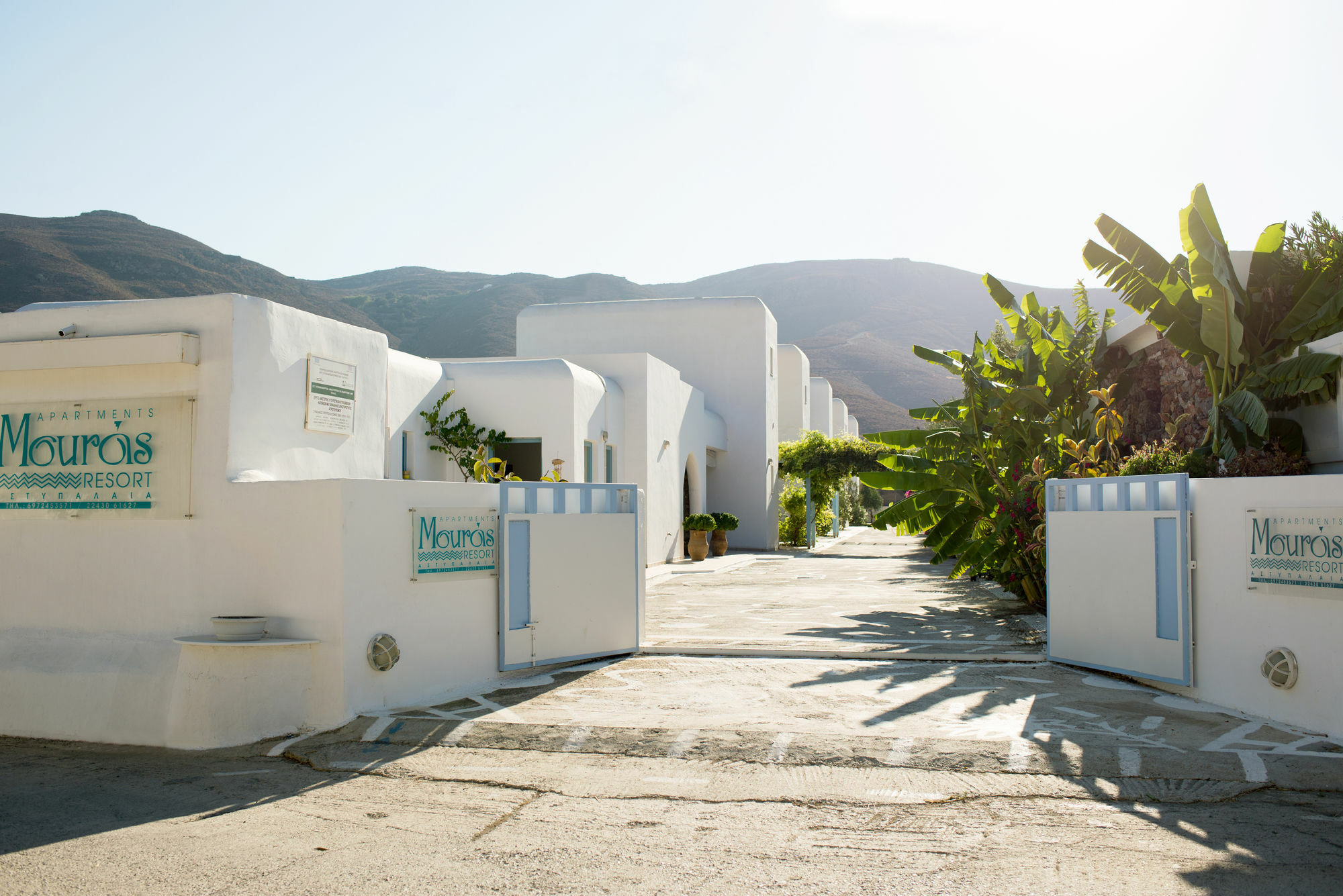 Mouras Resort Livadi  Екстериор снимка